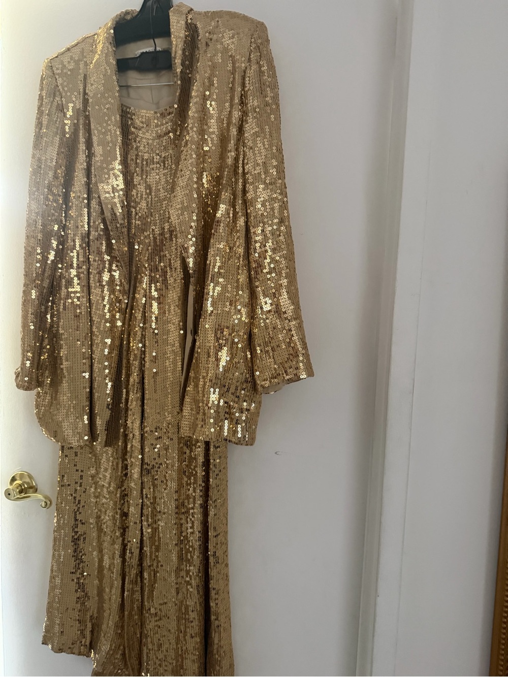 Alice + Olivia Gold Sequin Blazer - Picture 4 of 5